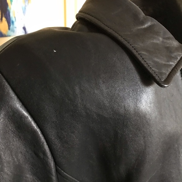 HOST PICK Liz Claiborne Black Leather Jacket w/zipper closure tiny blemish Sz. M - Picture 2 of 11